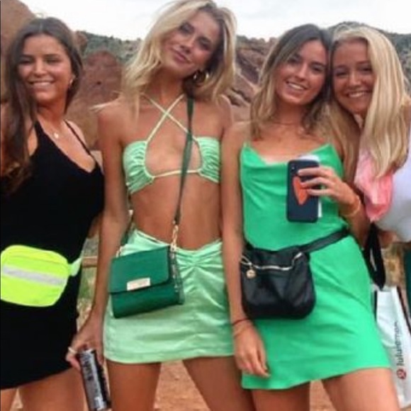 Green Set - Picture 2 of 2